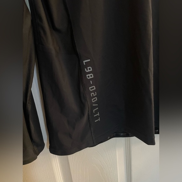 Lululemon Black Long Sleeve breathable athletic top (see measurements for size) - Picture 3 of 10
